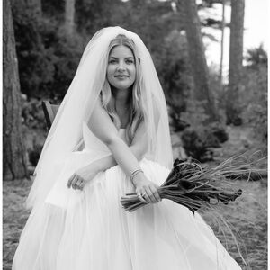 Elegant White Bridal Veil